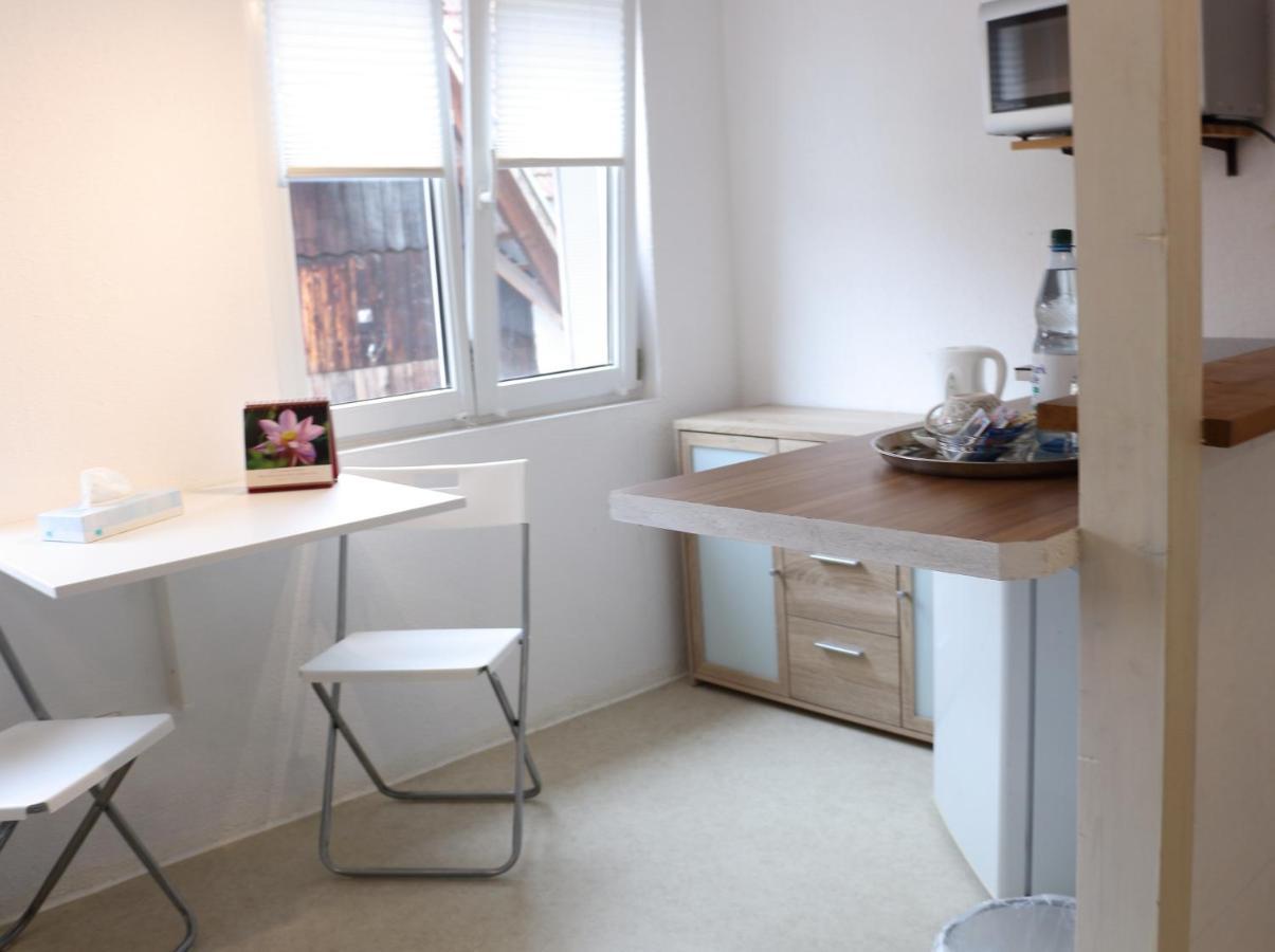 Ein Gemuetliches Zimmer An Der Schweizer Grenze Bietingen Extérieur photo